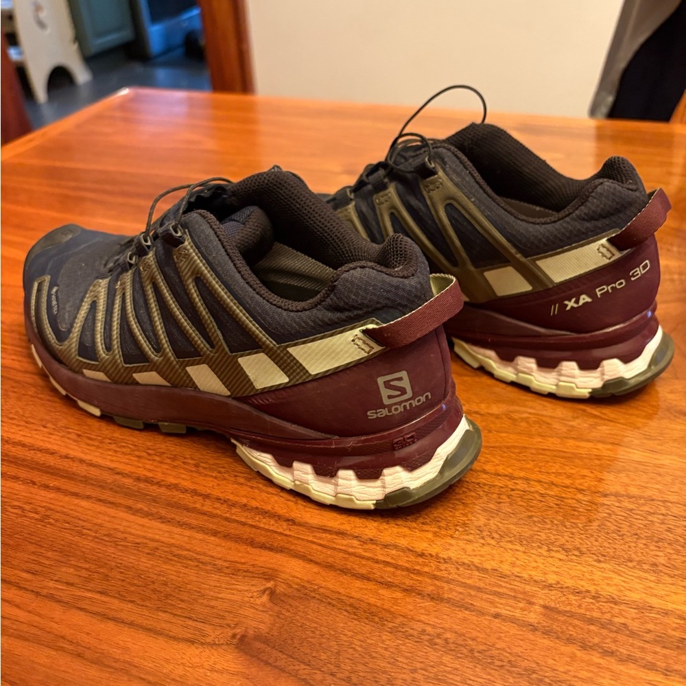 1- Salomon XA Pro 3D women Trail runners trail running shoes hiking